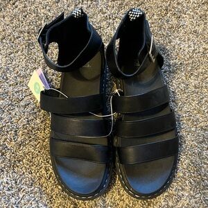 Black Wild Fable Sandals